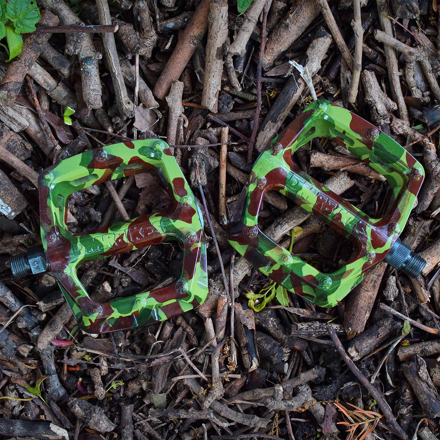 Pedales de plataforma V6 Green Camo