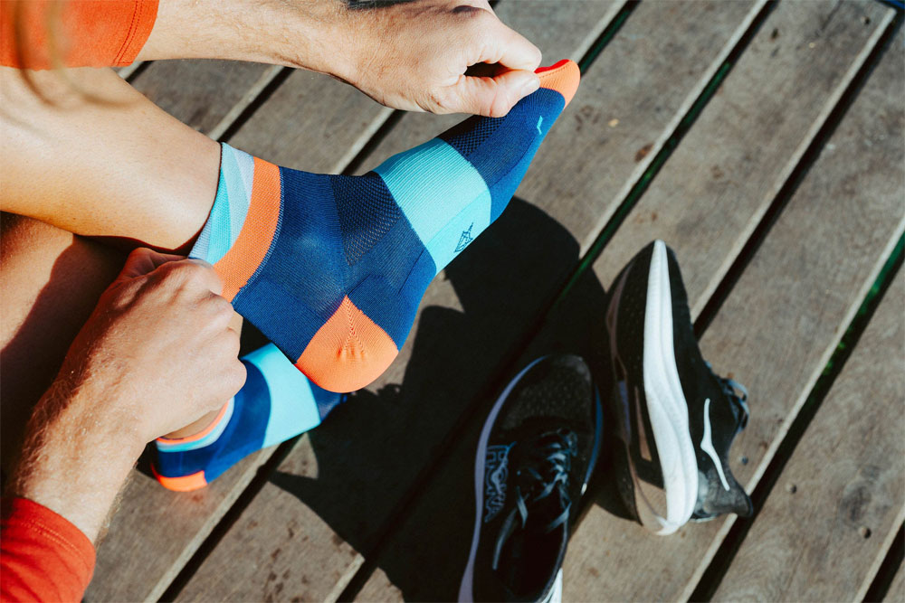 incylence-ultralight-socks-low-cut-01025721 (3).jpg