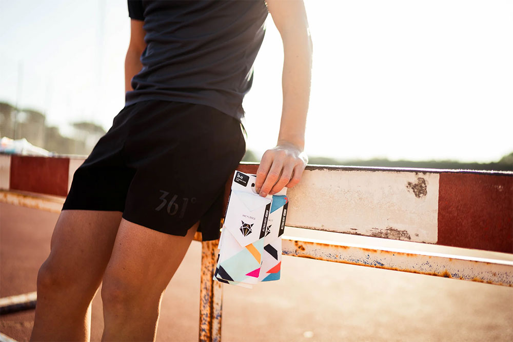 Incylence_Ultralight-Strikes-Socken_01024911_ (3).jpg