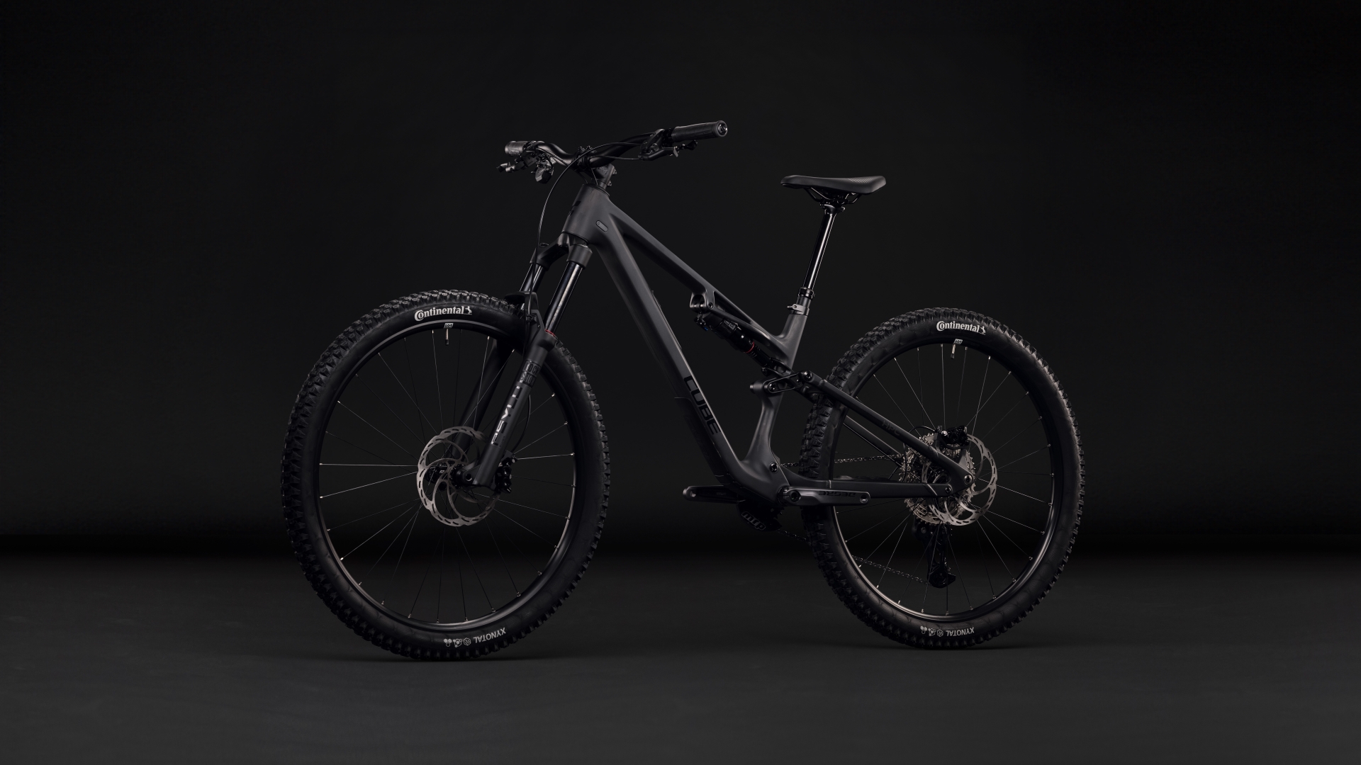 Stereo HPC RACE carbon and black