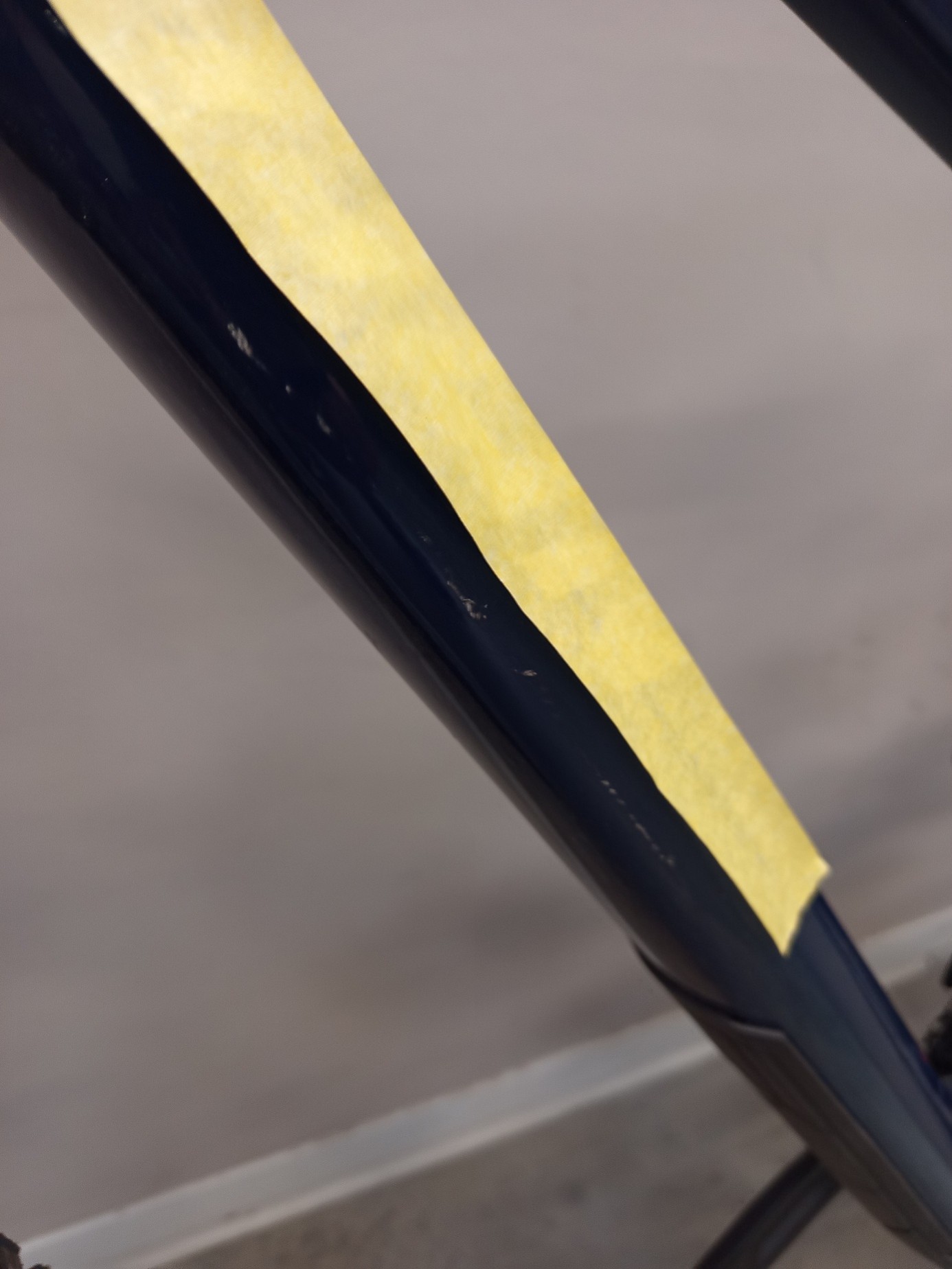 SKEEN TRAIL AL 8.0 (producto nuevo con defecto de pintura)