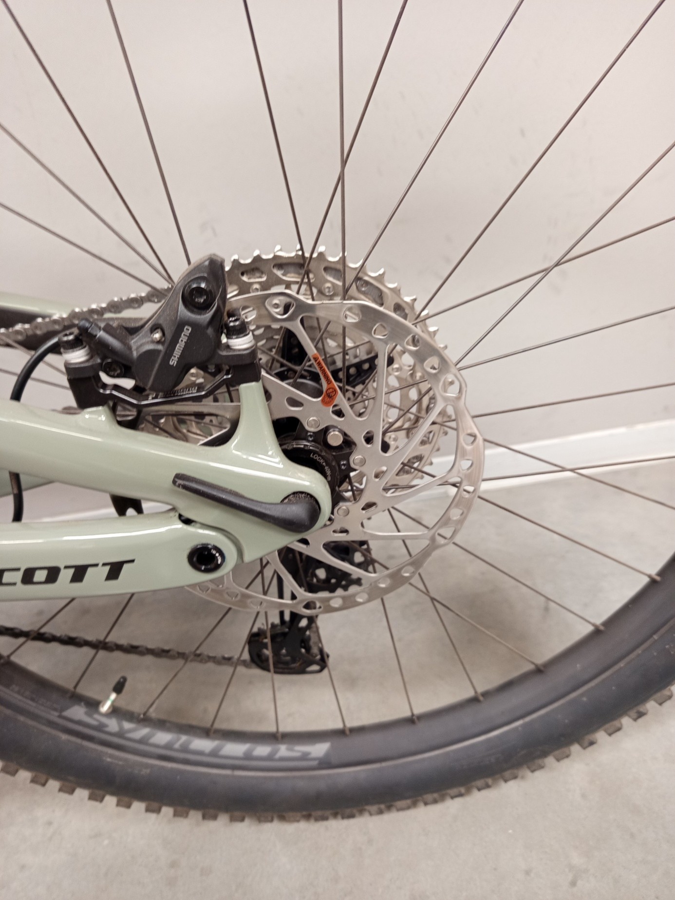 Voltage eRide 910 Undergrowth Green/Carbon Gloss (Rückläufer)