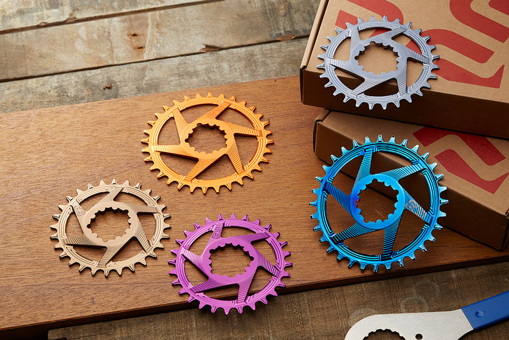 ethirteen-Helix-R-DM-Kettenblatt-28T-für-SRAM-CR4HRA-136-17.jpg