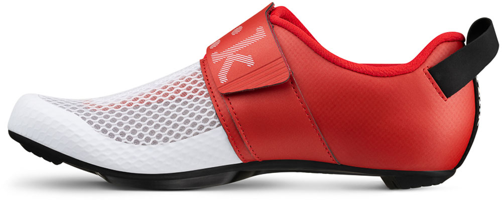 Fizik_Transiro-Hydra-Triathlon-Schuhe_TRR5PMR1K20MR36_4.jpg