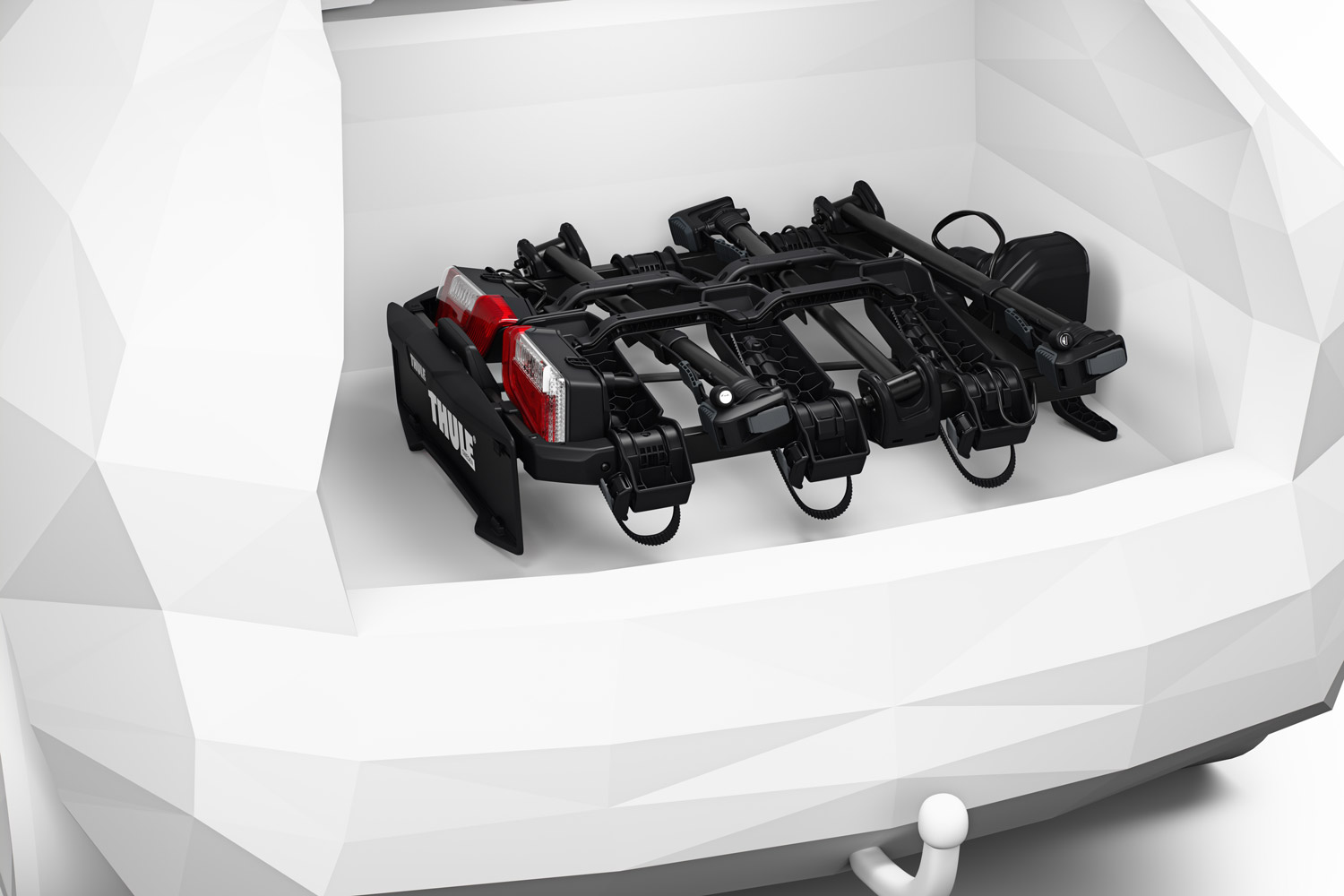 Large-ThuleOutPace_EROW_3B_Iso_P_OC_Storageintrunk_9013100.jpg