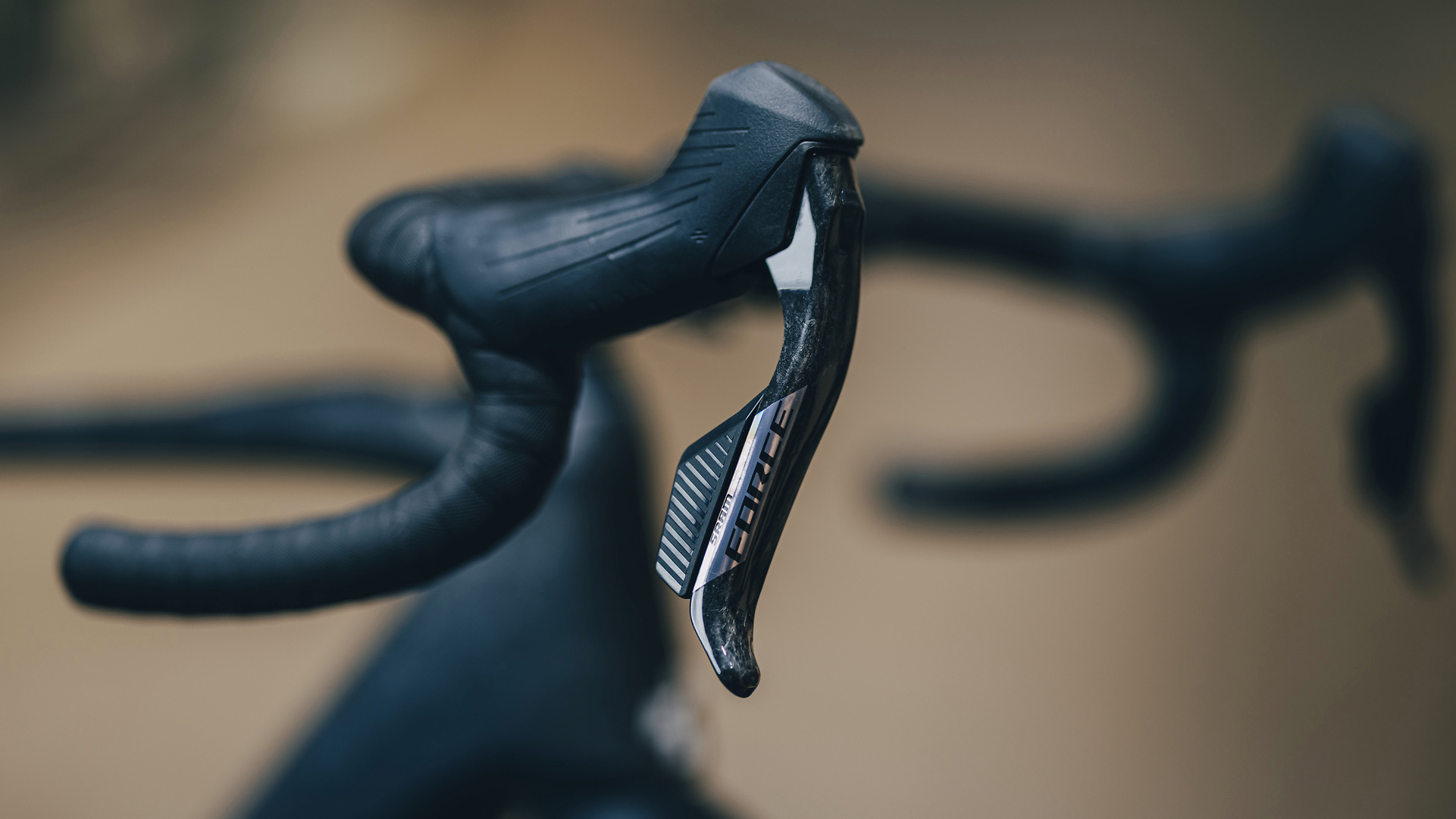 Nuroad Hybrid C:62 SLT 400X onyxfibre´n´blue