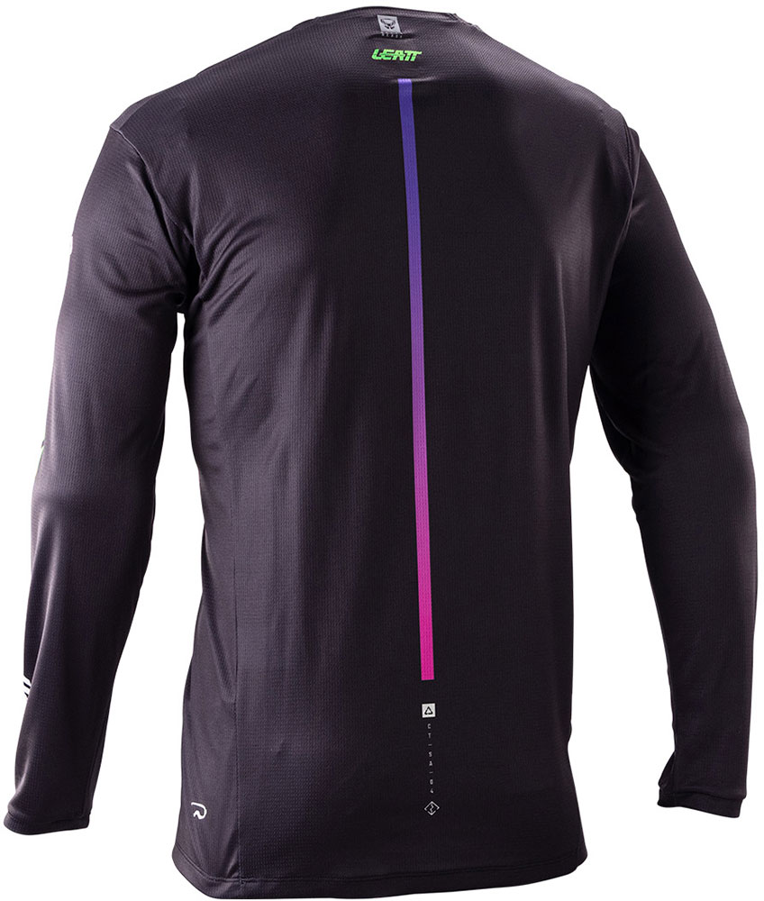 Leatt_Gravity4_LE-JER-2633_RaceBlack (1).jpg