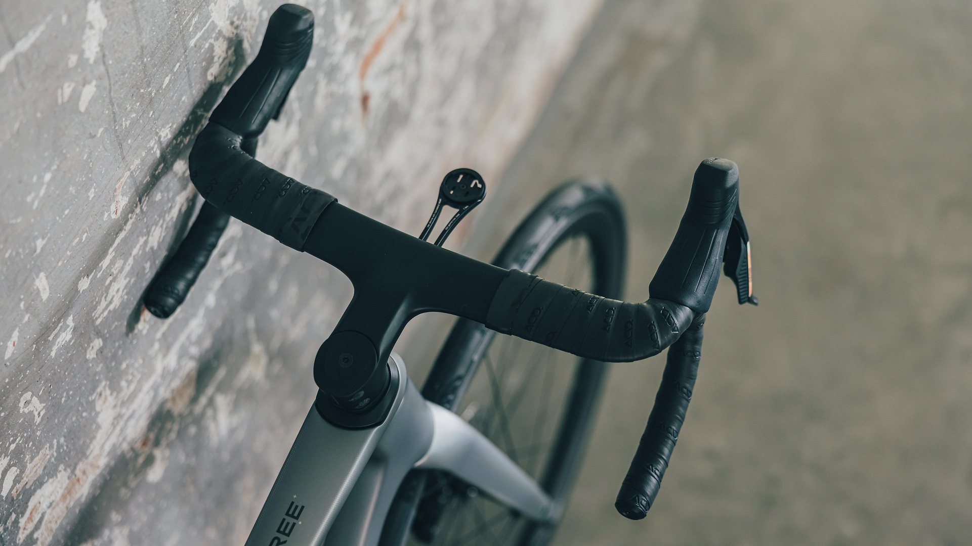 Agree C:62 SLX slate grey and chrome