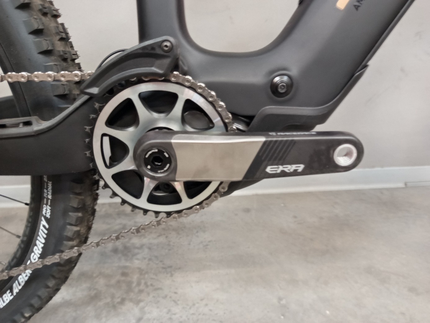 AMS Hybrid ONE77 C:62 AT 600X carbon´n´gold (Rückläufer)