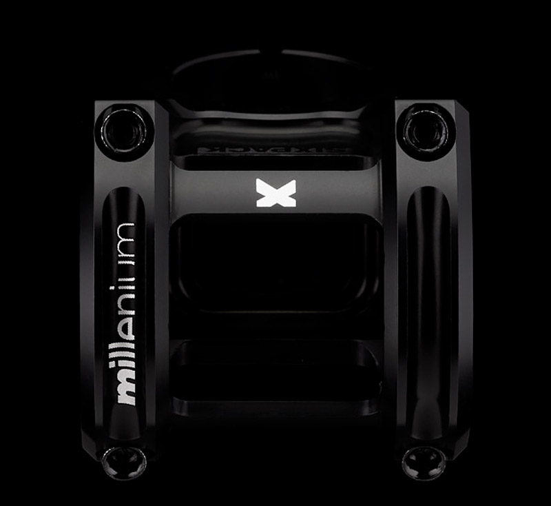 sixpack-racing-Your-Part-Millenium-Ø35mm-Vorbau-197003-3.jpg