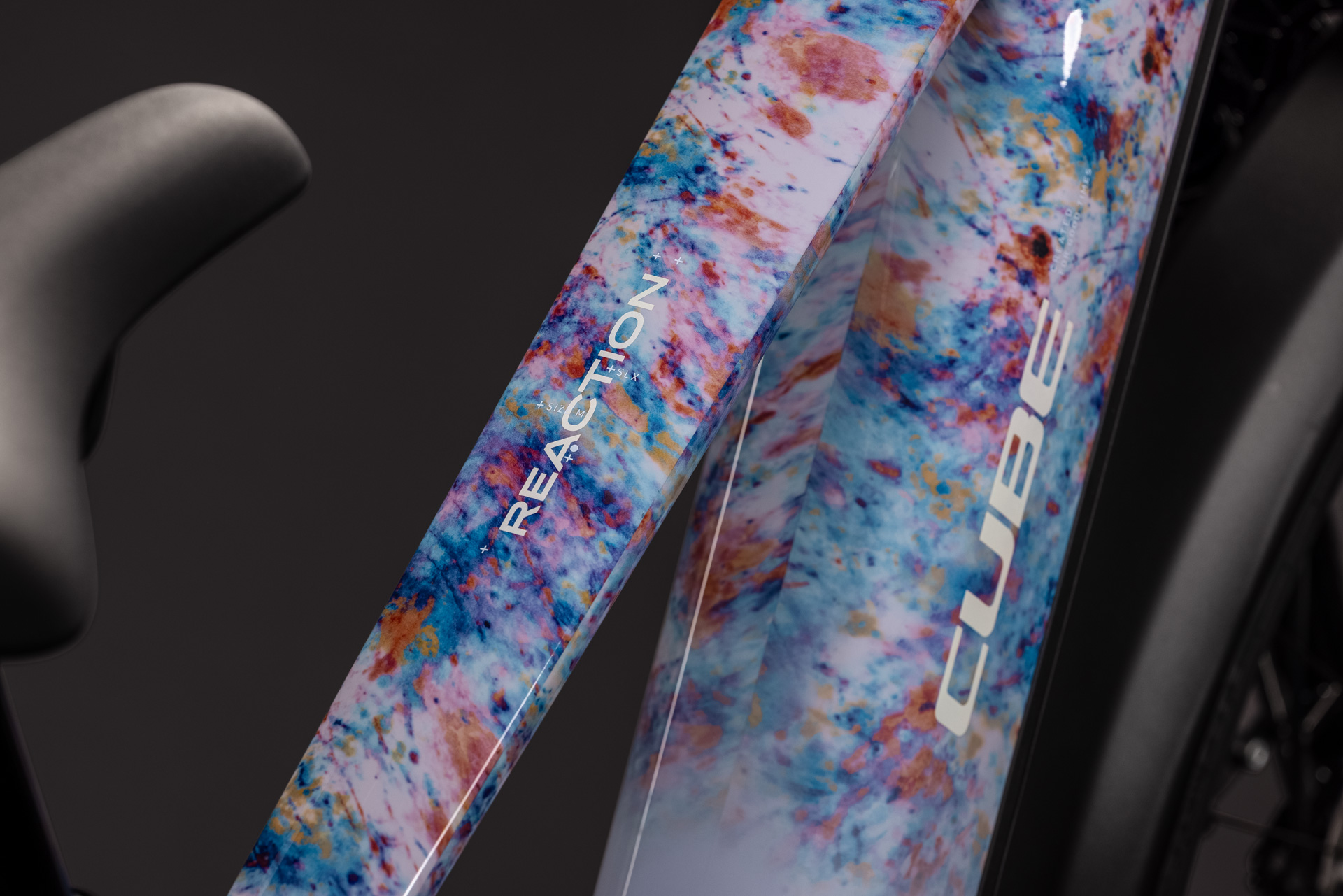 Reaction Hybrid SLX 800 FE artline