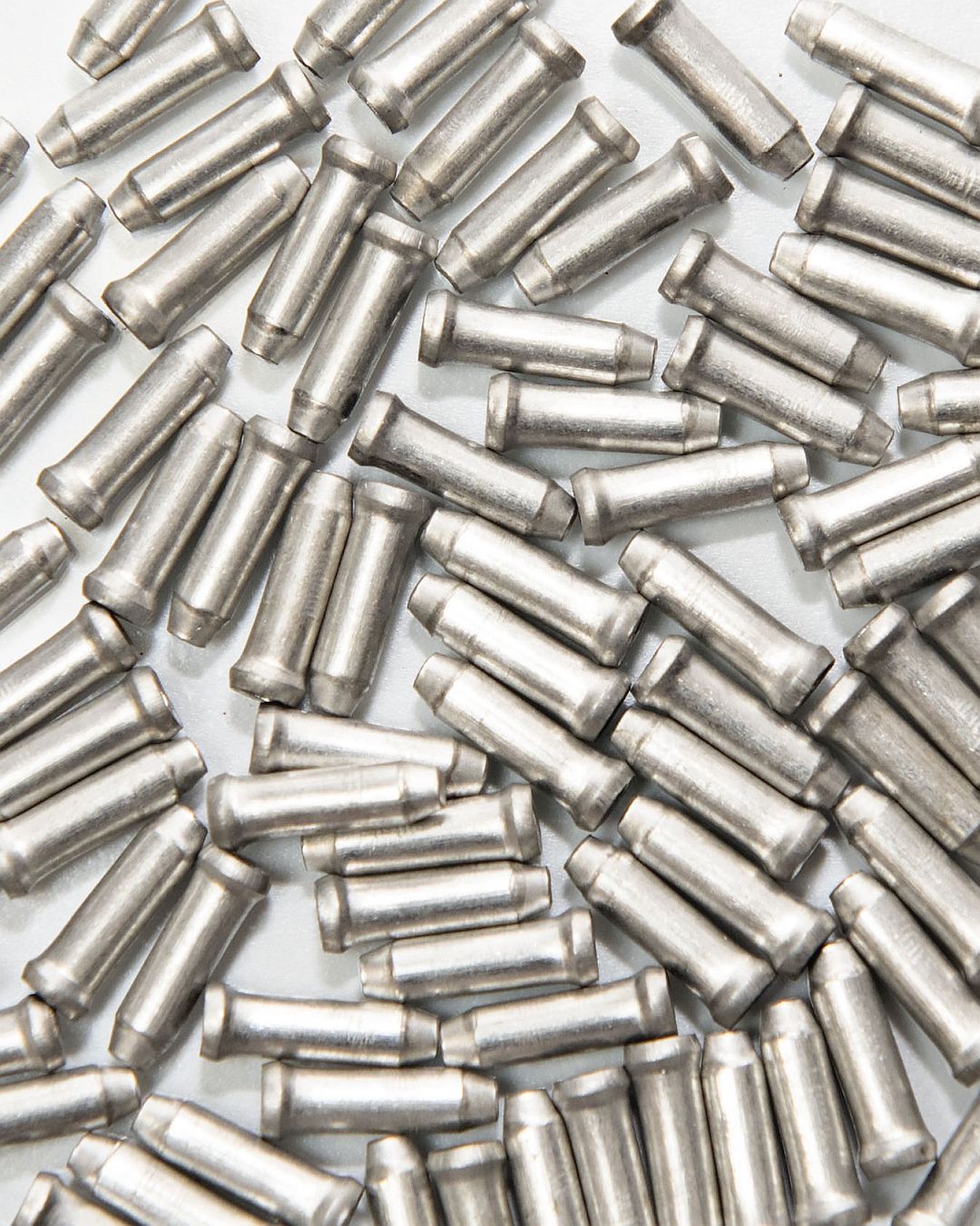 Cable Caps silber.jpg