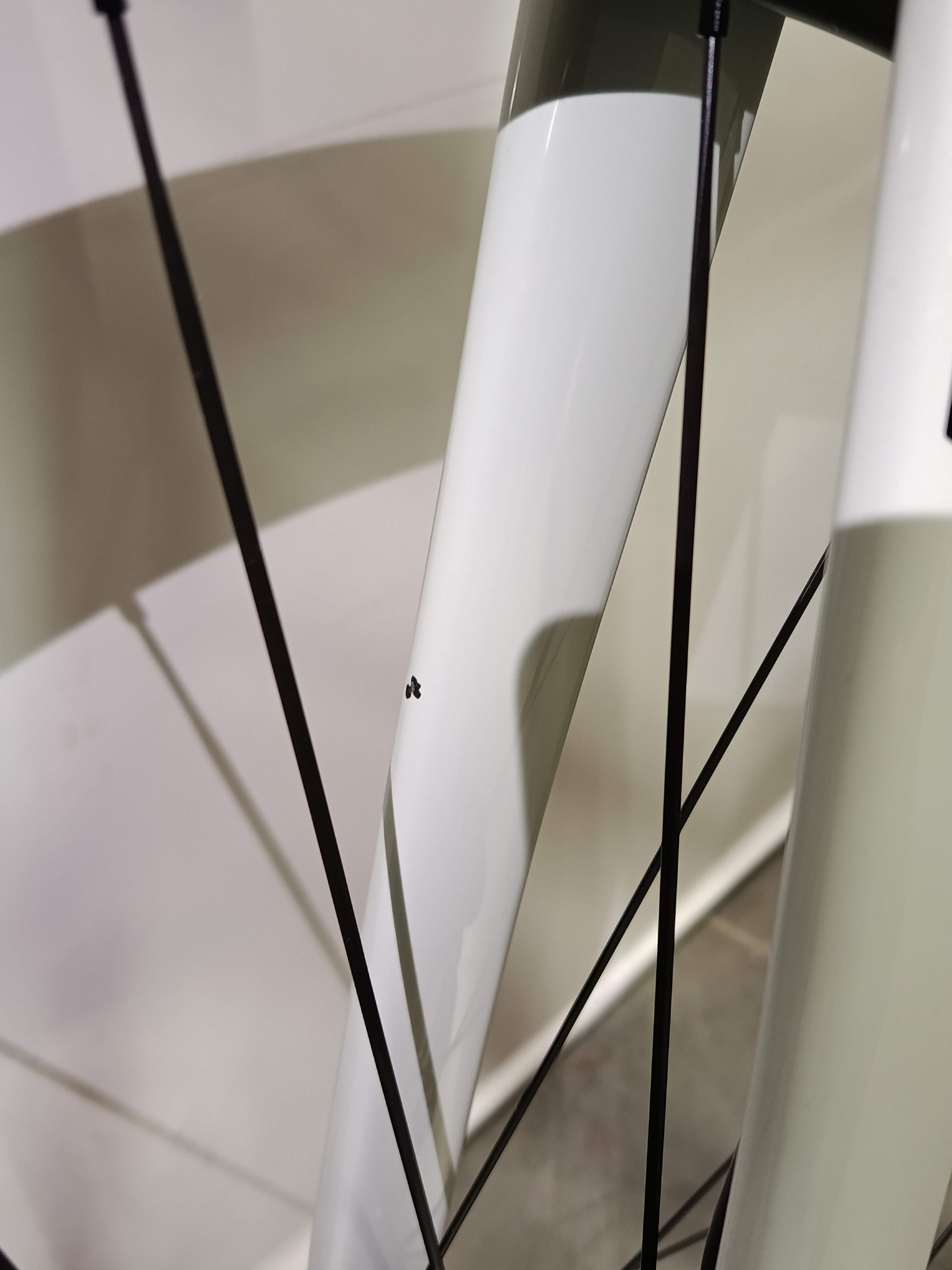 SPIRE 8.0 (Neuware mit Lackfehler)