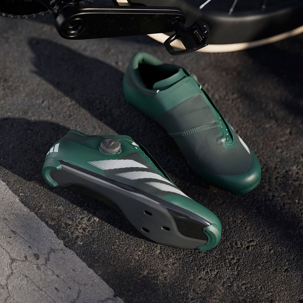 Adidas_JQ2319_Tempo_3_Stripe_Boa_Rennradschuhe (11).jpg