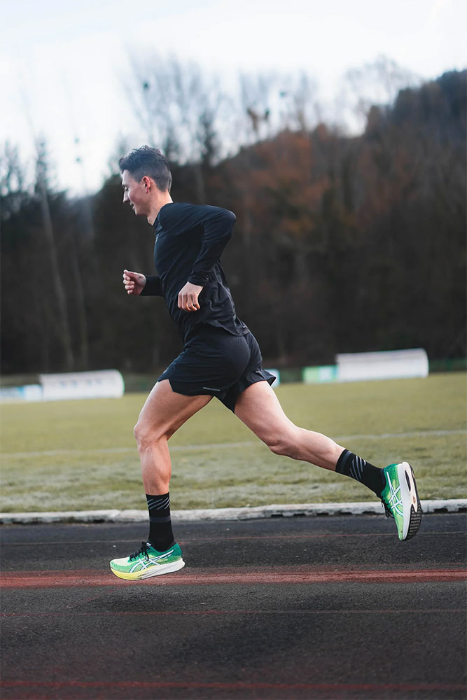 Incylence_Disrupts-Laufsocken_01013442_ (5).jpg
