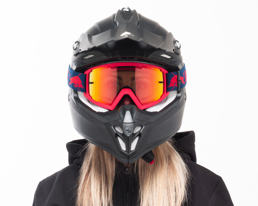 RBSE_Portrait_website_whip-005_F_front_1000x800px.jpg