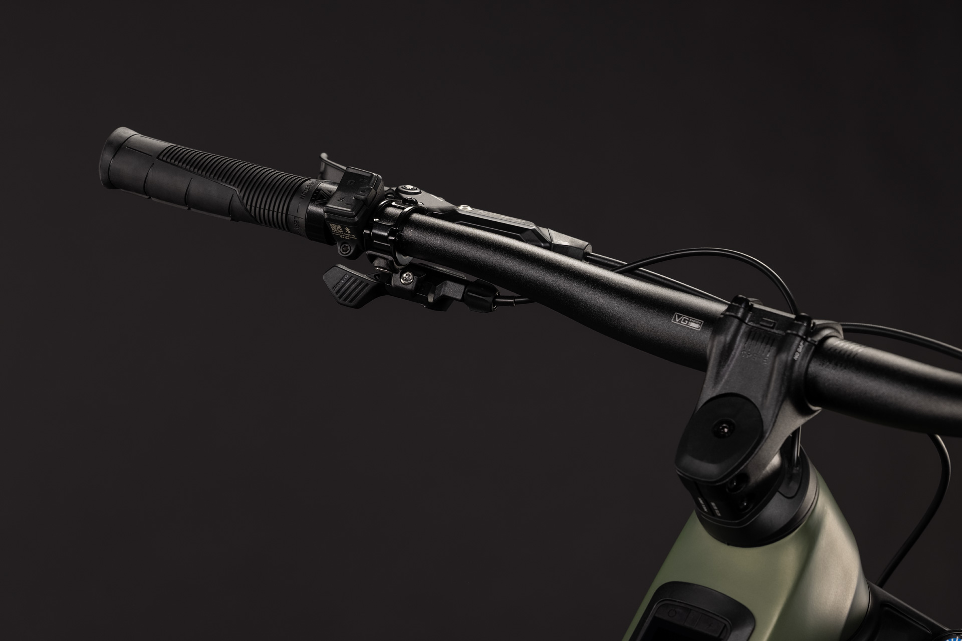 Stereo Hybrid ONE77 HPC TM 800 reedgreen´n´gills