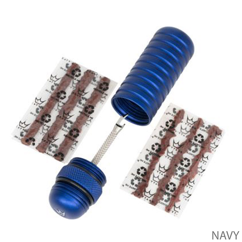 5060541583986PeatysHoleshotTubelessPuncturePluggerKitnavy-labelled.jpg