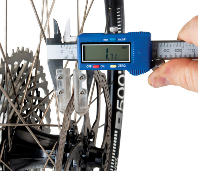 20112134-ParkTool-DCA-1-DigitalCalliper-3.jpg