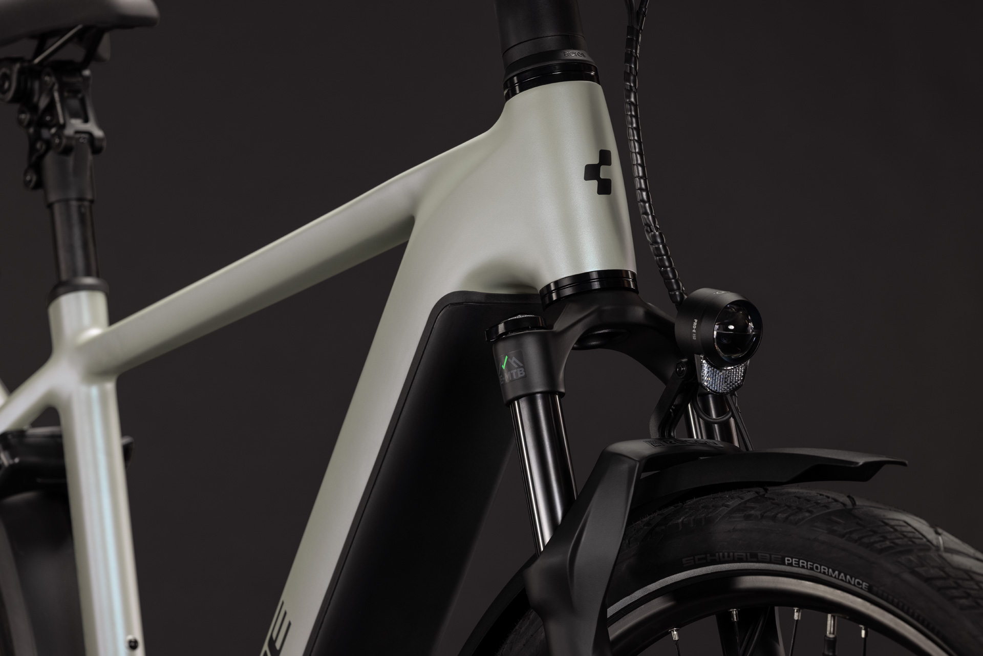 Kathmandu Hybrid Deluxe EXC 800 glintsand´n´black