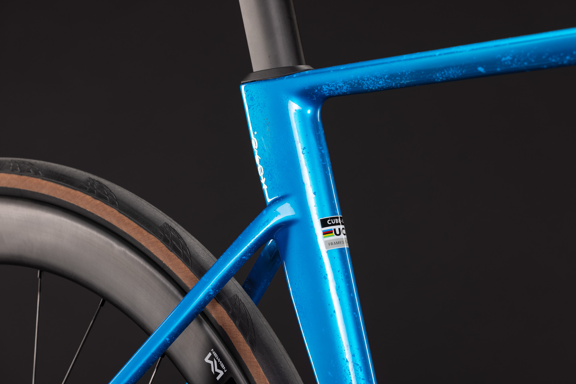 Litening AIR C:68X Race bluetwister´n´prizm