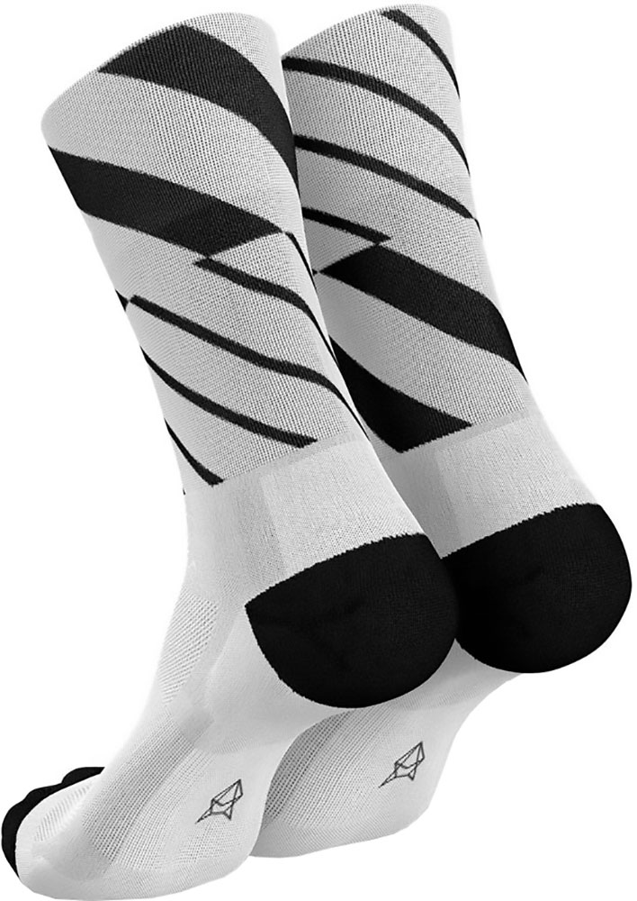Incylence_Ultralight-Angles-Socken_01023631_ (2).jpg