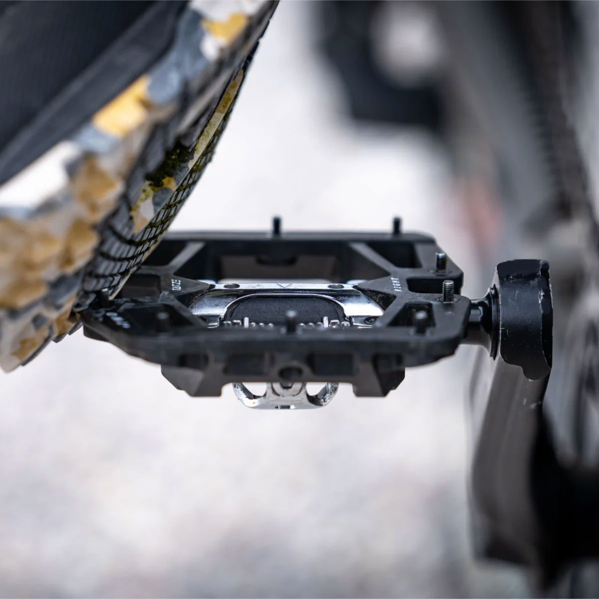 Pedali flat Two-Face MTB Composite