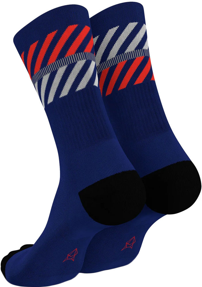 incylence-merino-light-lanes_01080162_Socken_ (2).jpg