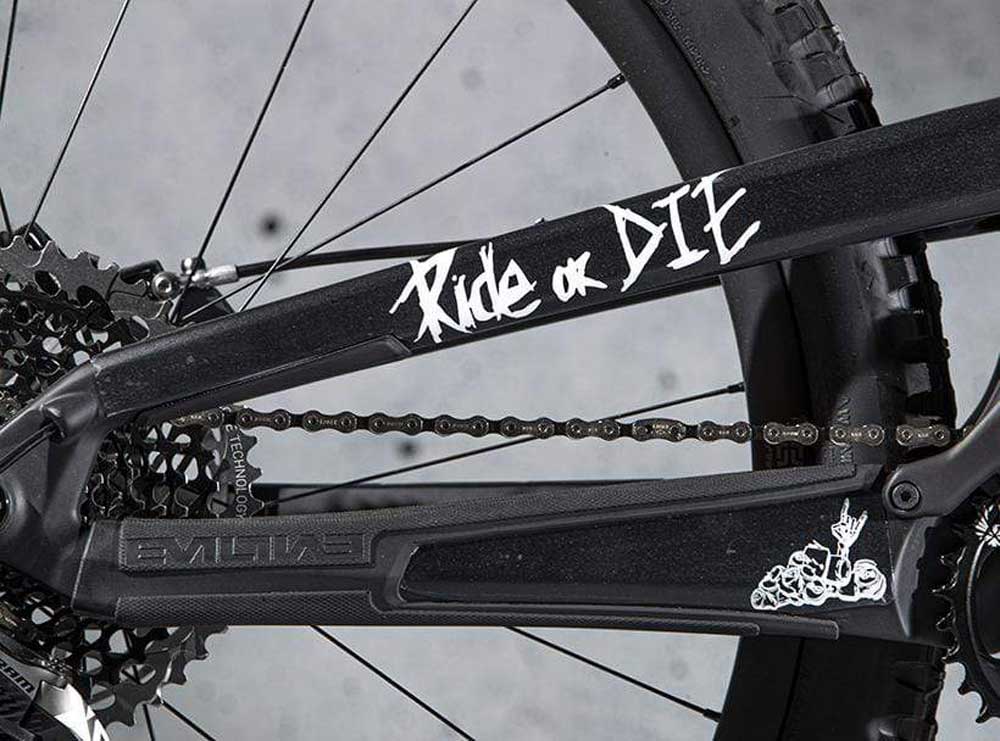 DYEDBRO-Ride-or-Die-Rahmenschutz-Kit-DBF11187-2.jpg