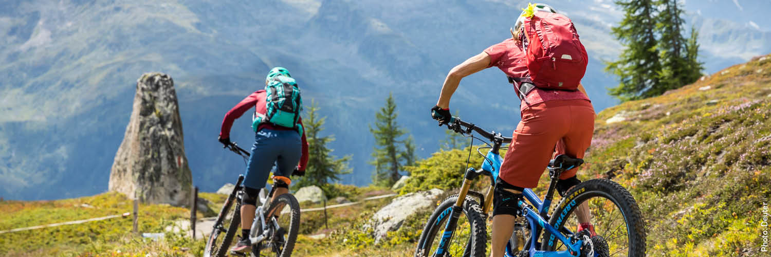 fahrradzubehoer_rucksack-trinksysteme_fahrradrucksack-damen.jpg