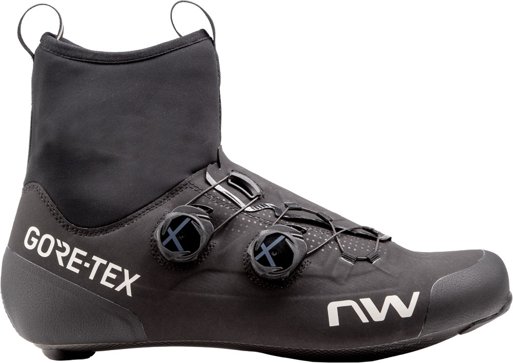 Northwave_FlagshipRGtx_80234020_10_WinterRennradschuhe_ (3).jpg