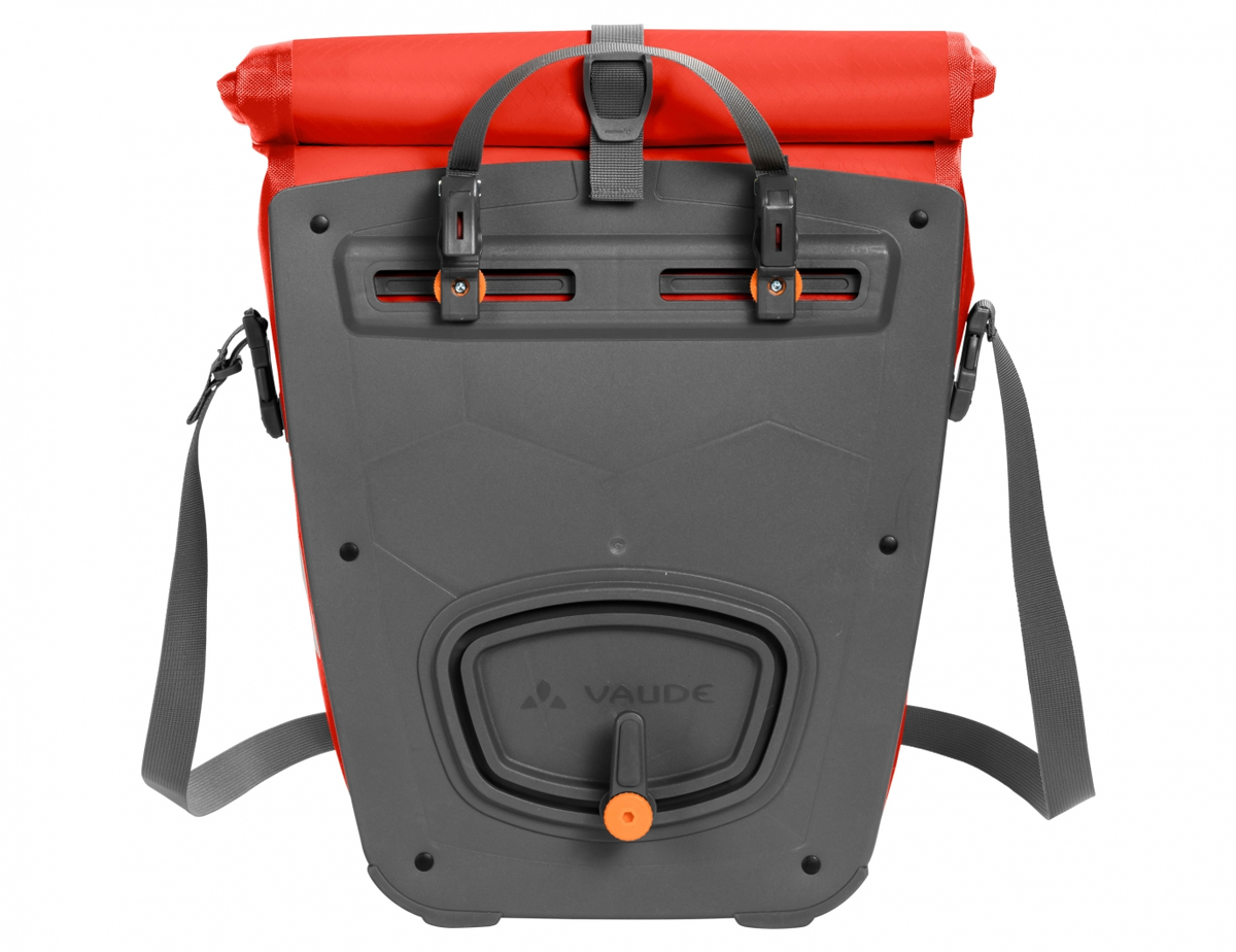 Vaude-Aqua-Back-rot-3.jpg