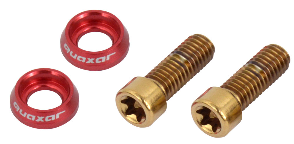 Quaxar-Flaschehalterschrauben-rot-1.jpg