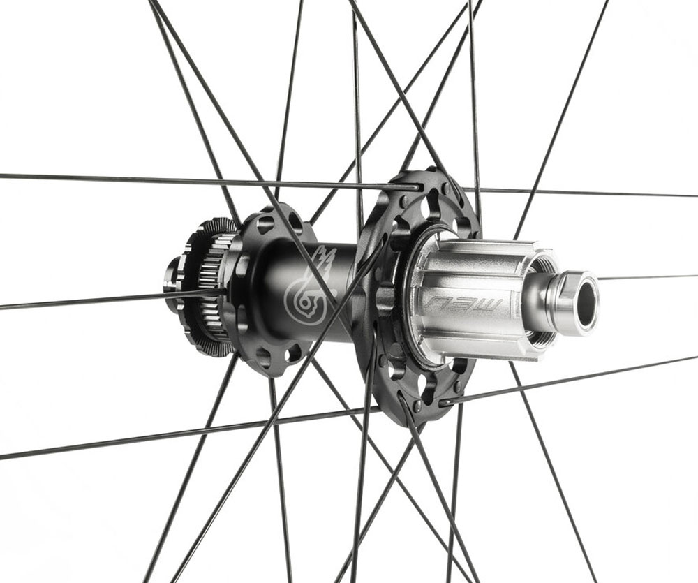 Campagnolo-Zonda-GT-DB-2WF-C23-Laufradsatz_g.jpg
