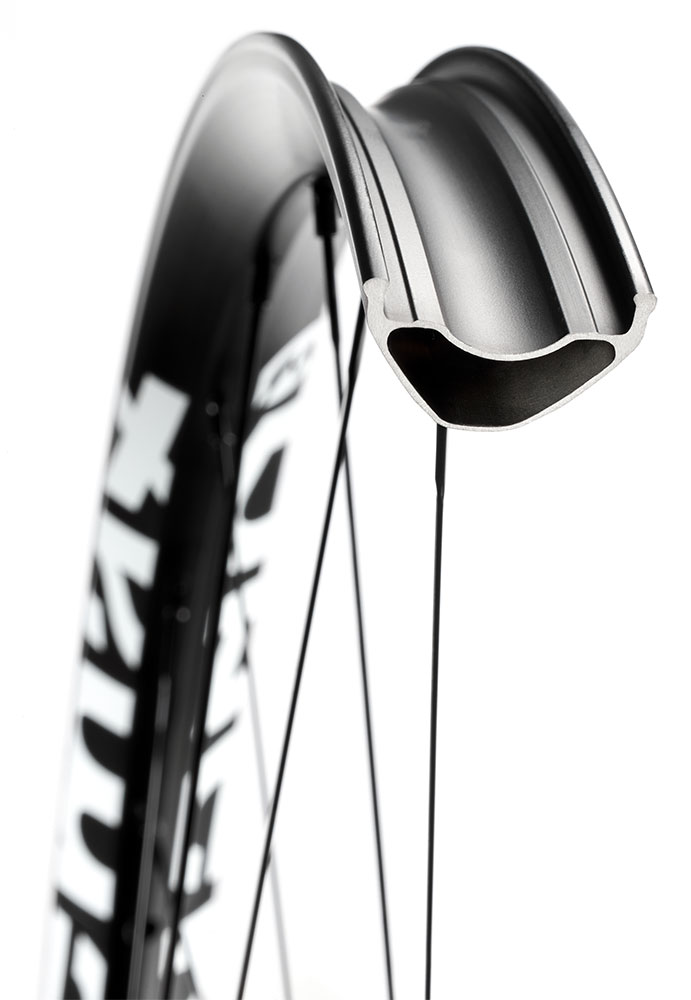 Mavic-E-Deemax-30-F00070901-(4).jpg