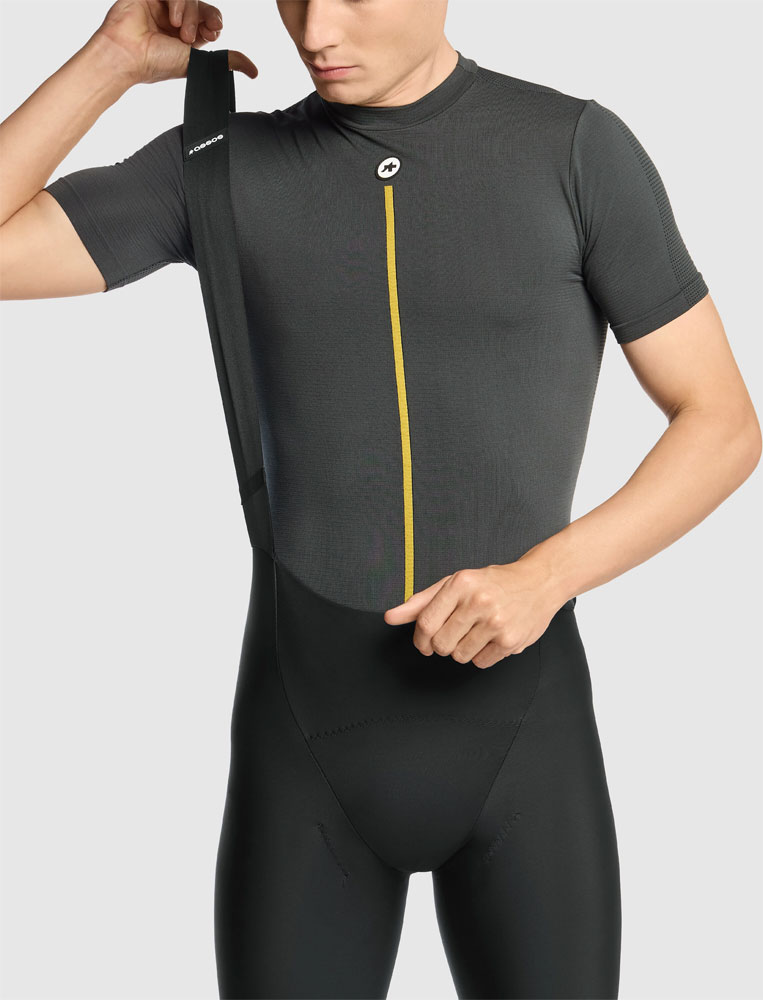 ASSOS_SkinLayerP1_P11-40-452-1P_Funktionsunterhemd_ (6).jpg