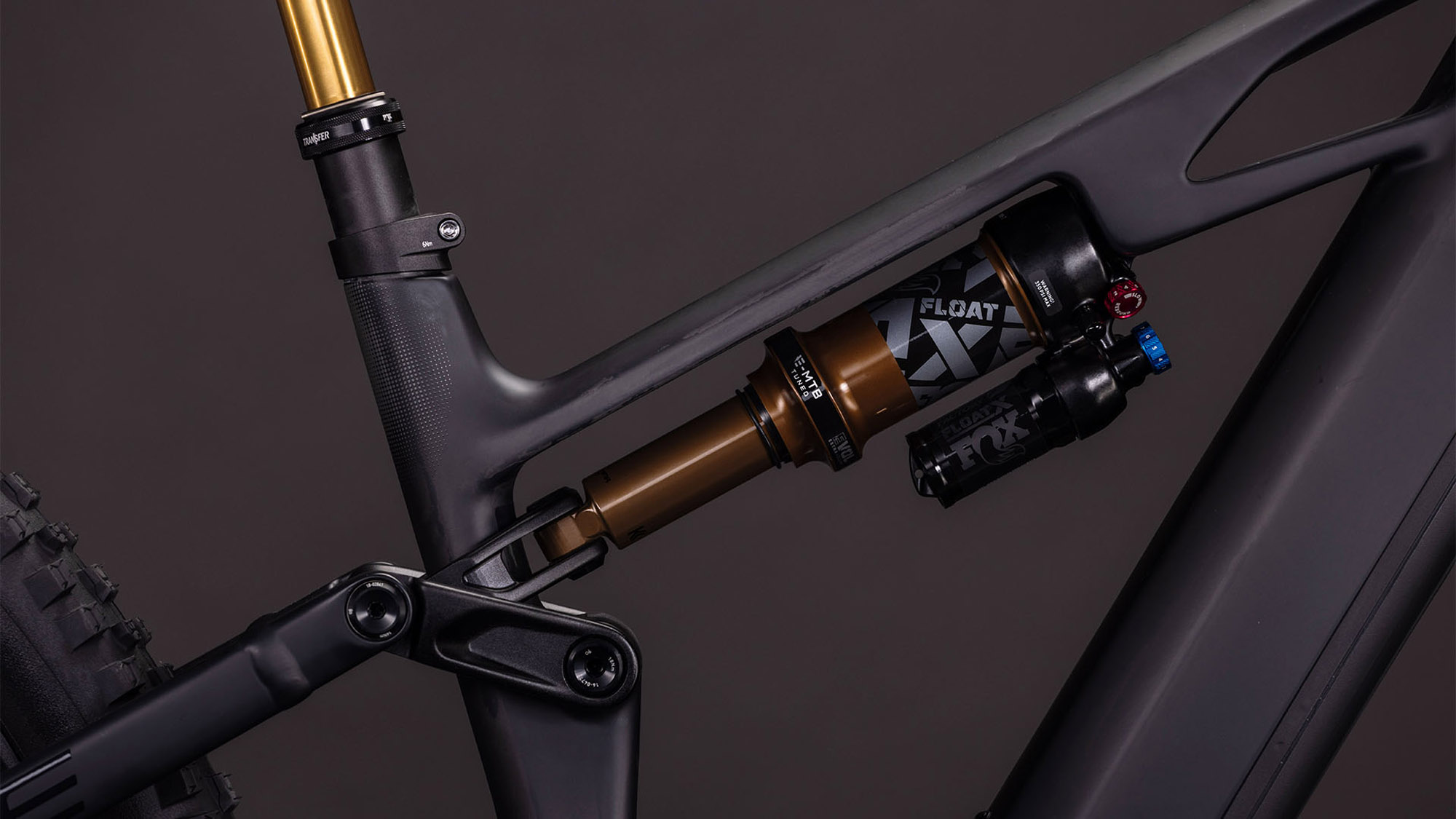 cube 102800 20161593 Stereo Hybrid ONE44 HPC AT 800 carbon´n´gold  (6).jpg