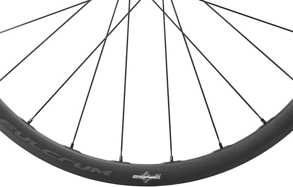 Juego de ruedas Soniq ALX 28" CL SRAM XDR