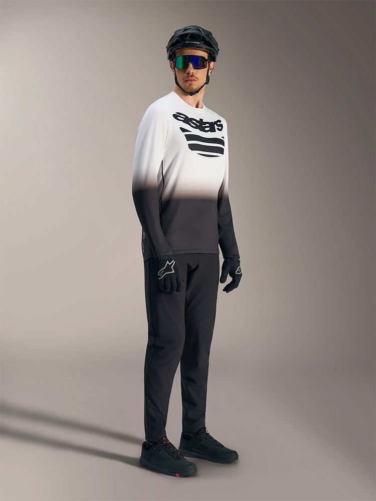 Dura Astars 2.0 - MTB Long Sleeve Jersey White/Black