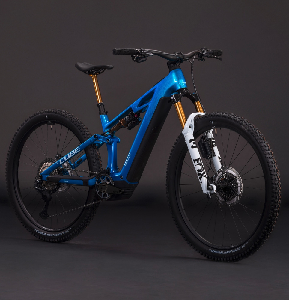Stereo Hybrid ONE44 HPC AT 800 actionteam