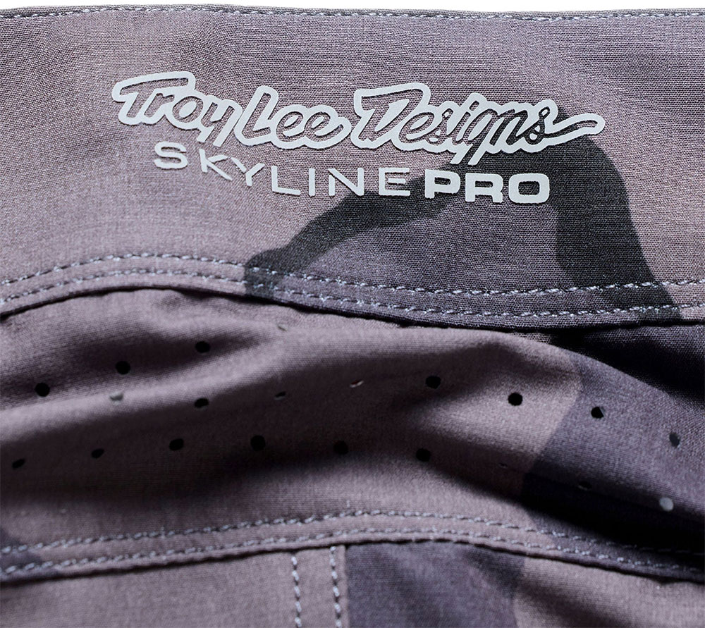 Skyline Pro - MTB Hose Flow Camo Carbon