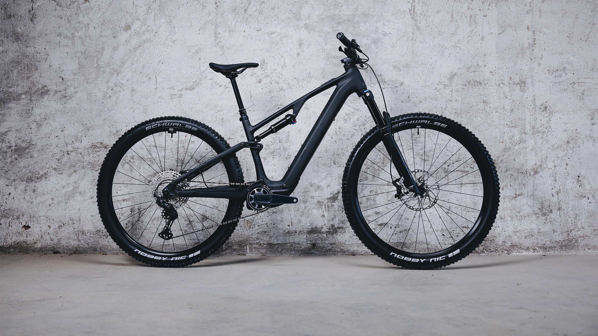 AMS Hybrid ONE44 C:62 Pro 400X blackline