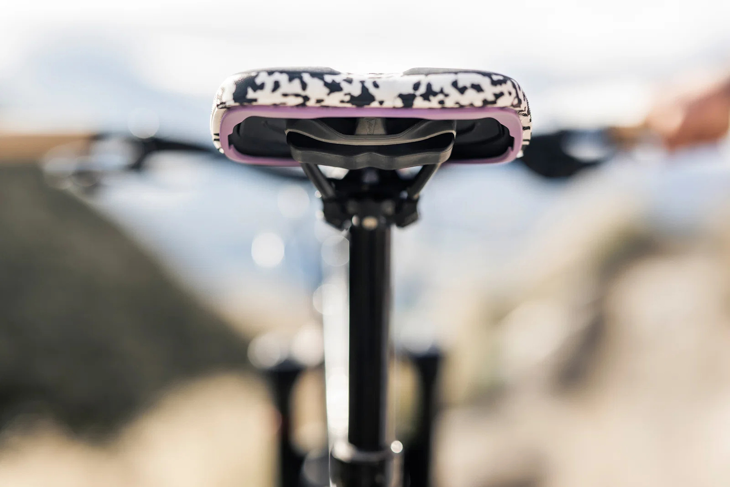 611 Infinergy ERGOWAVE active 2.1 ltd. Sella ION