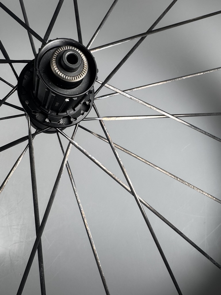 B-WARE / ARC 1100 Dicut 28" CL Shimano HG Carbon ruota posteriore