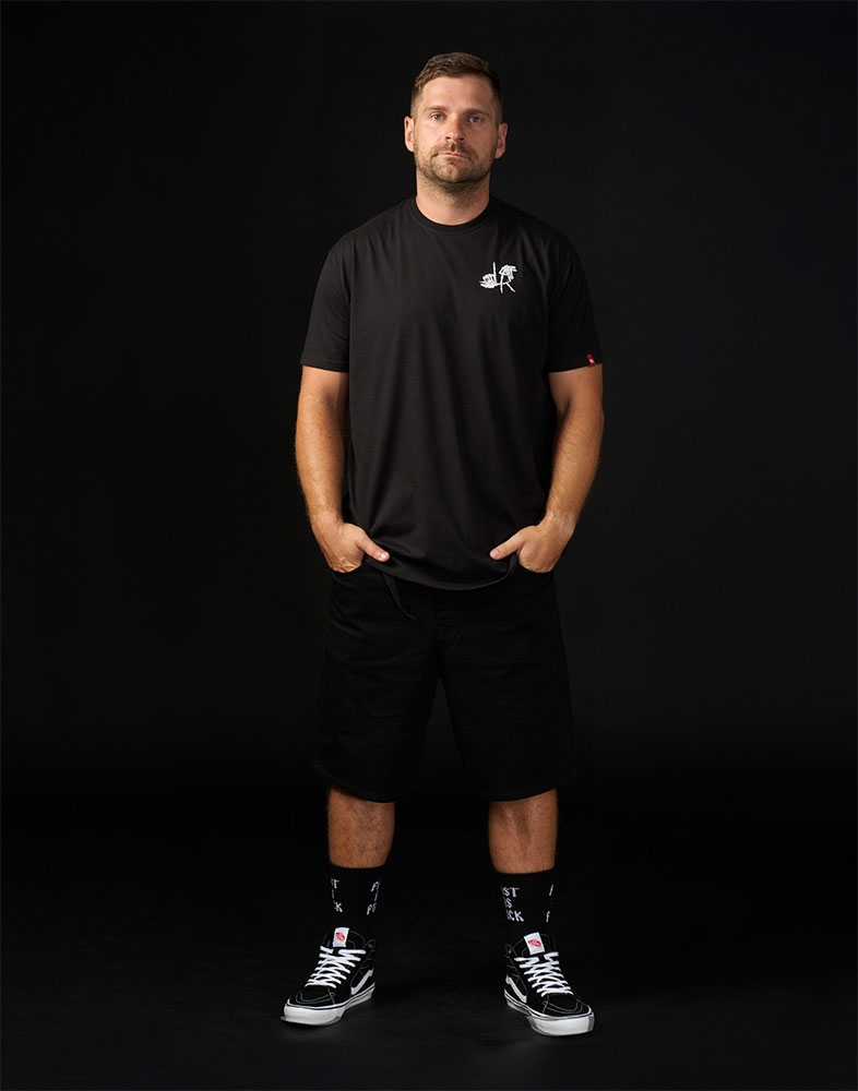 L.R. - Tech Tee
