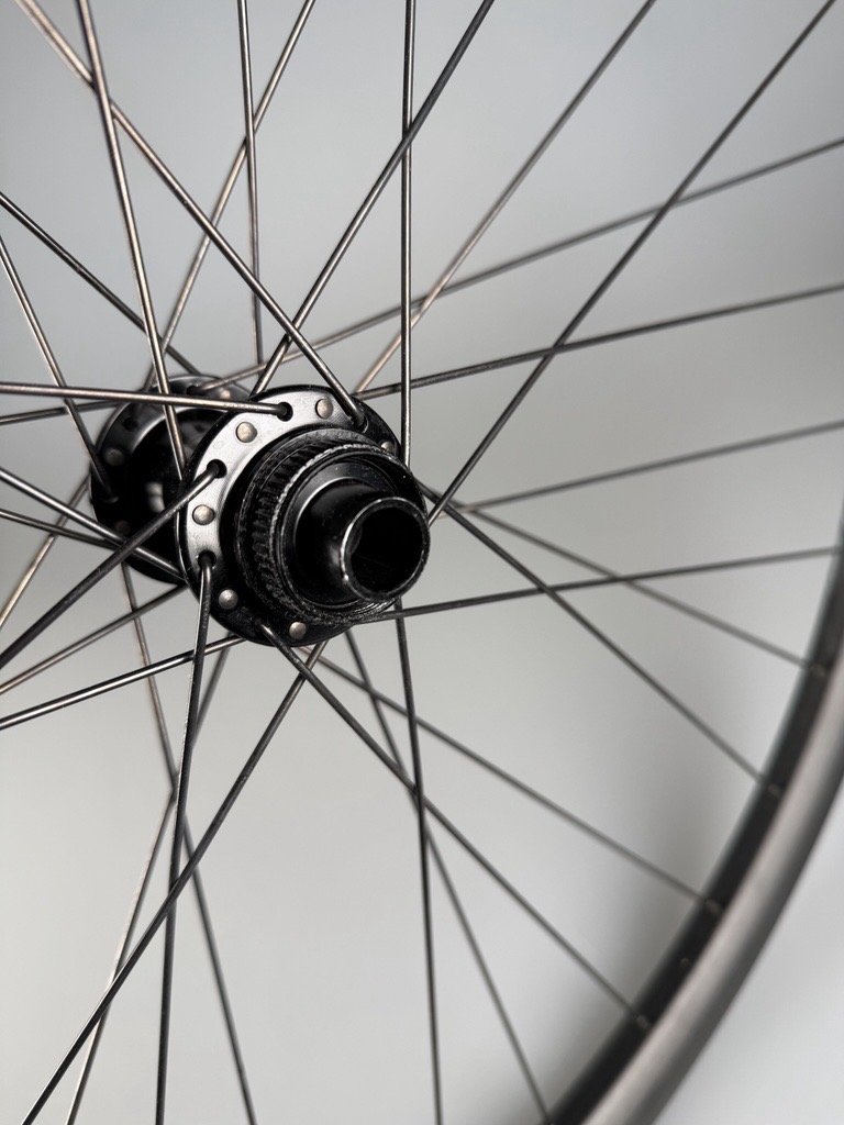 B-WARE / Black One Gravity 29"/27,5" Mullet Boost Tubeless Laufradsatz
