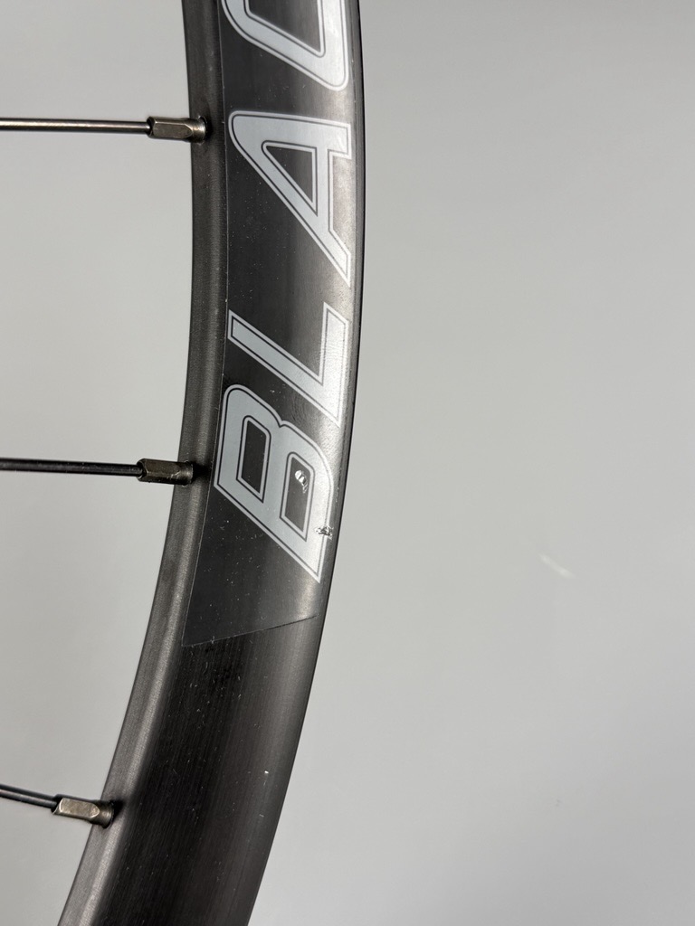 B-WARE / Black One Gravity 29"/27,5" Mullet Boost Tubeless Laufradsatz