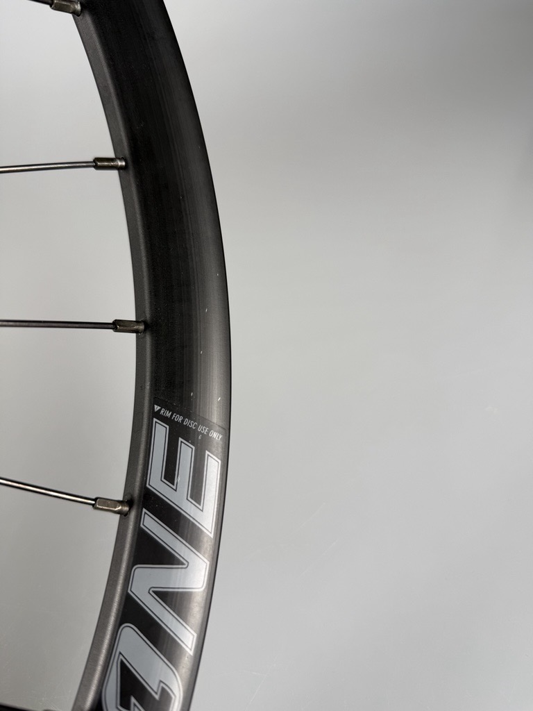 B-WARE / Black One Gravity 29"/27,5" Mullet Boost Tubeless Laufradsatz