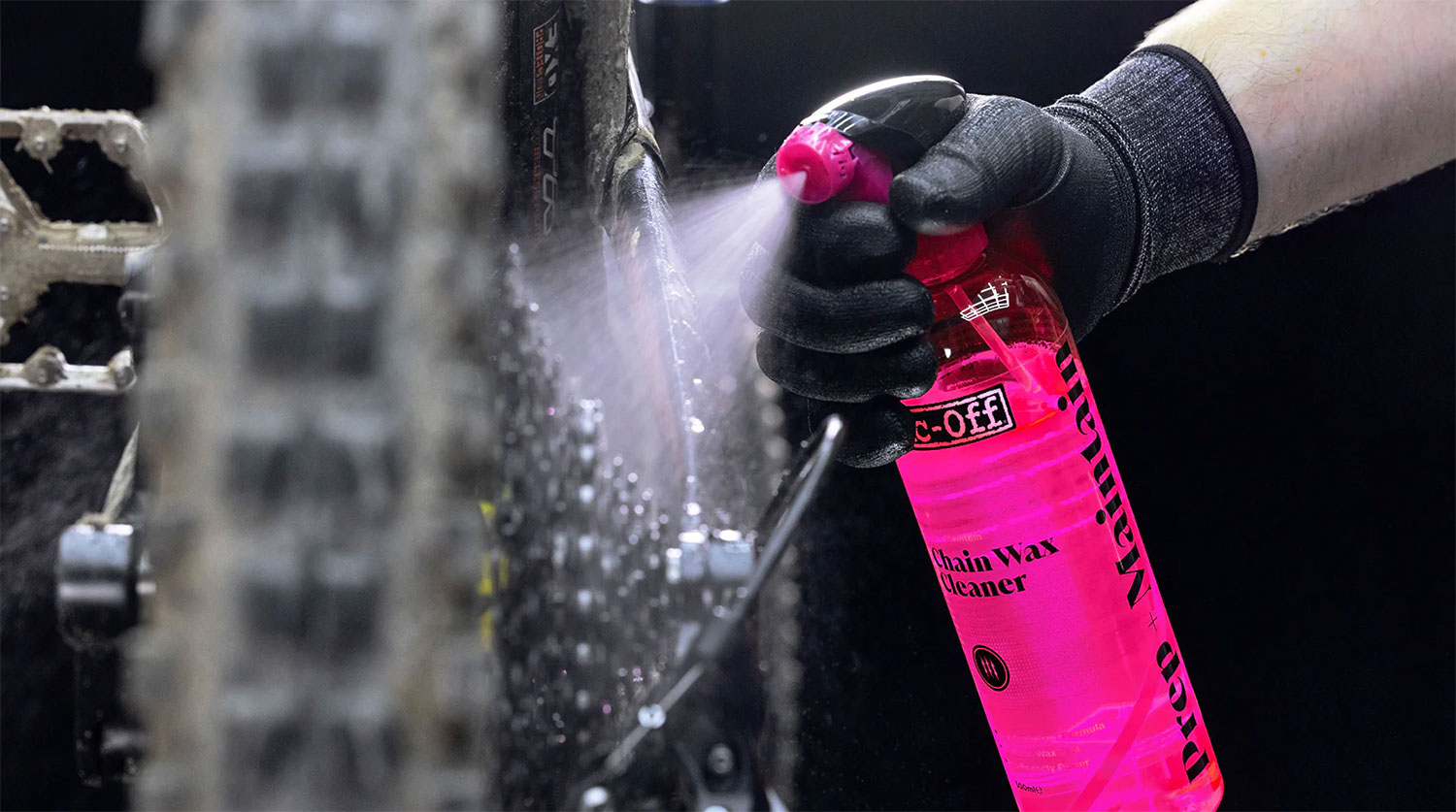Wax Off Chain Cleaner