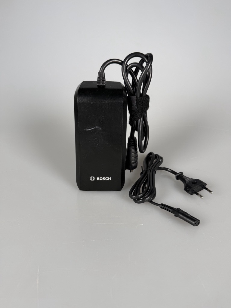 PRODOTTO DI SECONDA MANO / Caricabatterie Compact Charger 2A